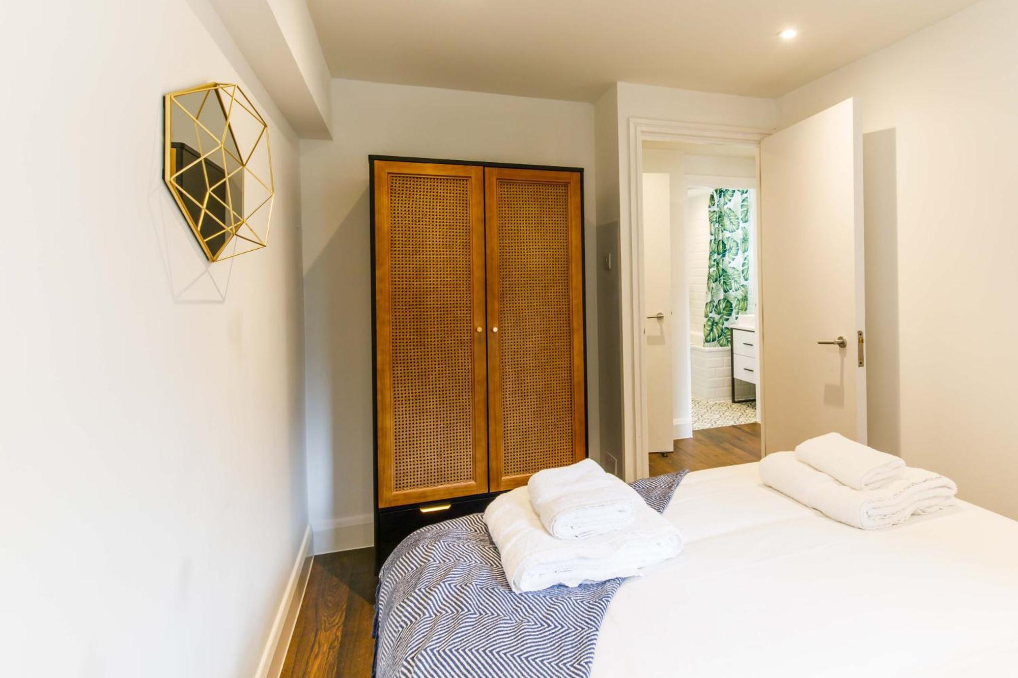 Staylux Carnaby Street Лондон Экстерьер фото