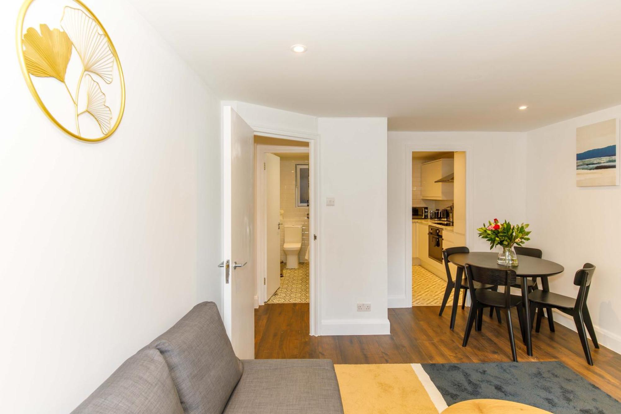 Staylux Carnaby Street Лондон Экстерьер фото
