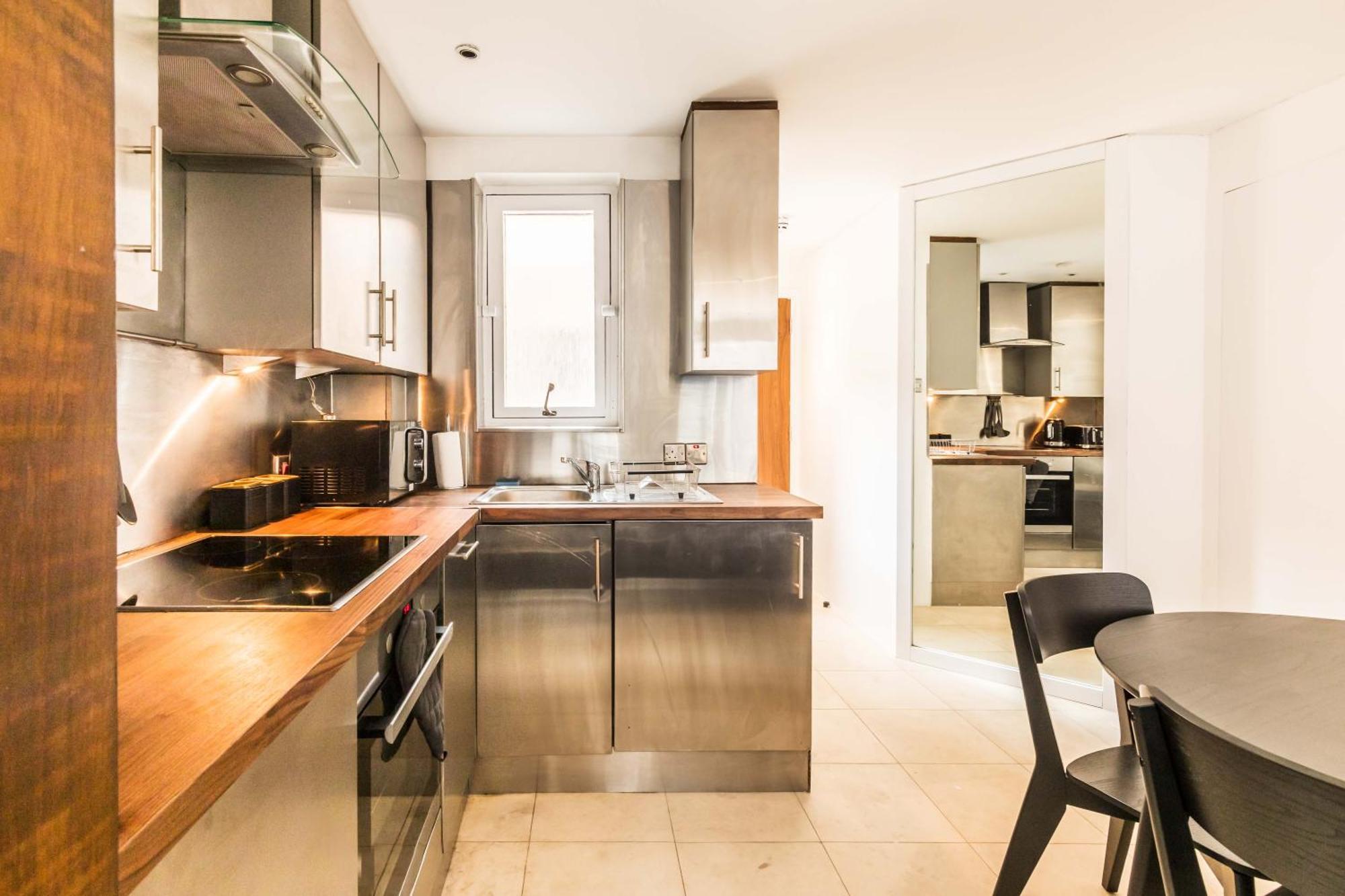 Staylux Carnaby Street Лондон Экстерьер фото